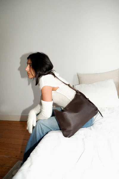 ZIP POCKET BAG CHOCOLAT