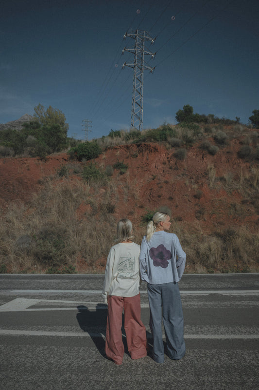 MIMOSA TEE PURPLE FLOWER