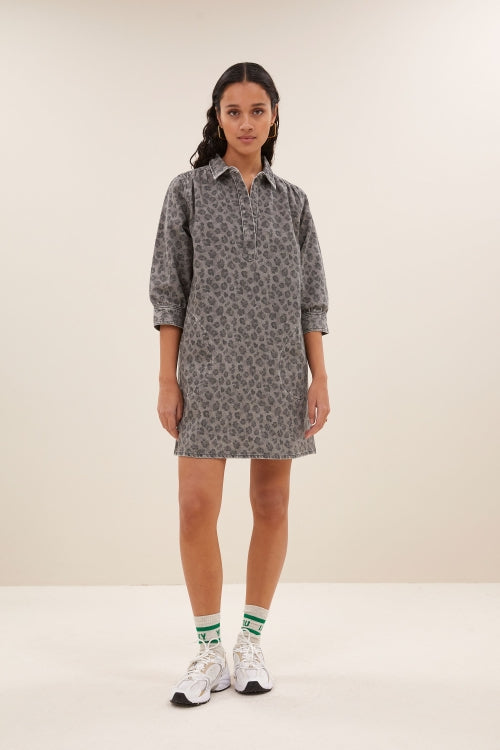 FLYNTH GREY CHEETAH DRESS