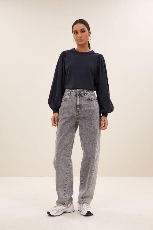 BEGUM GREY PANTS