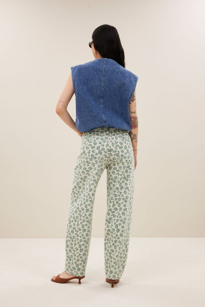 MAGGIE DENIM SLEEVELESS VEST
