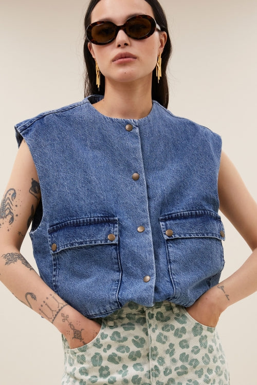 MAGGIE DENIM SLEEVELESS VEST