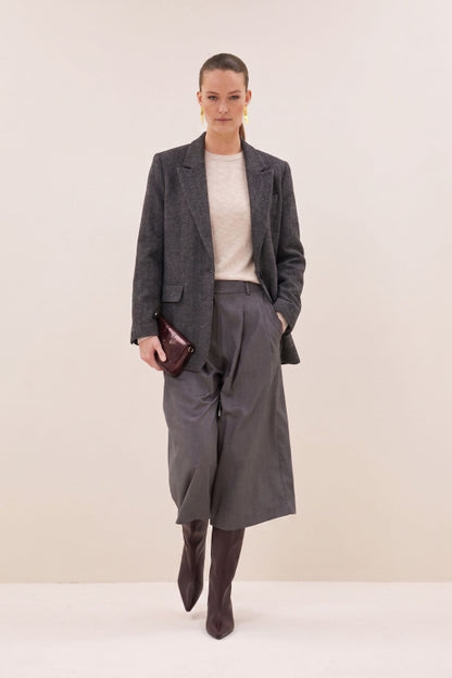MOWI BERMUDA SHORTS