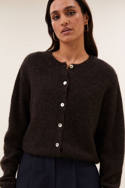 CLEO CARDIGAN - DEEP BROWN