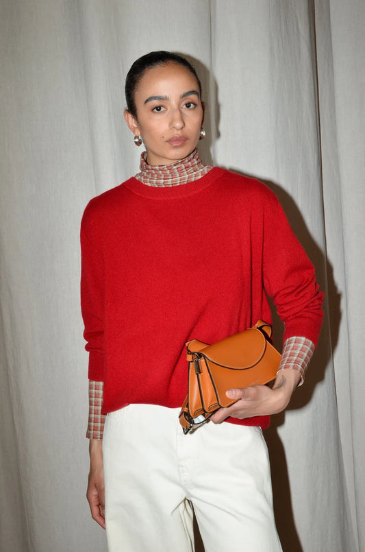 KADE PULLOVER - LIPSTICK RED