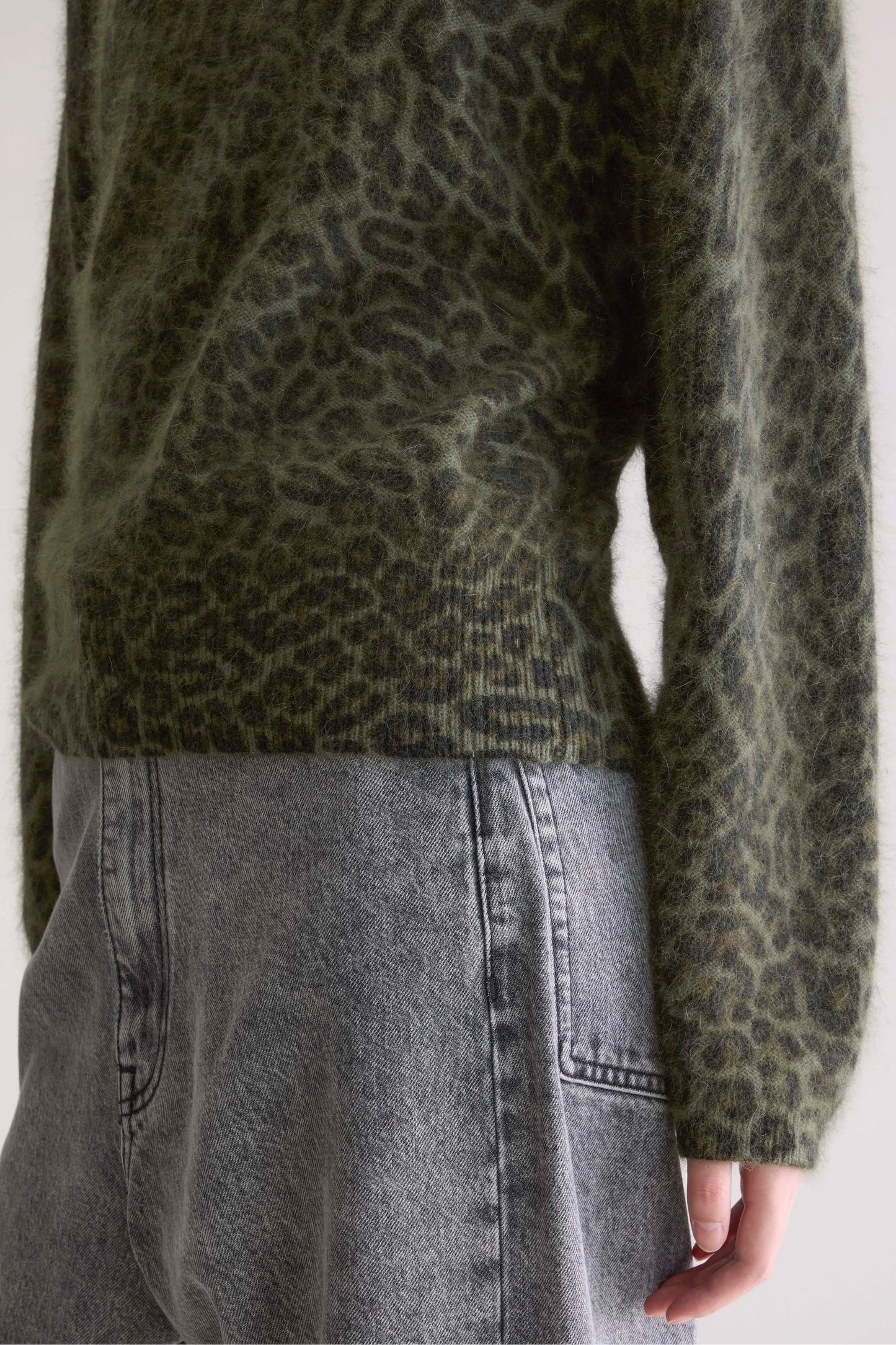 DIOAL LUIPAARDPRINT TRUI