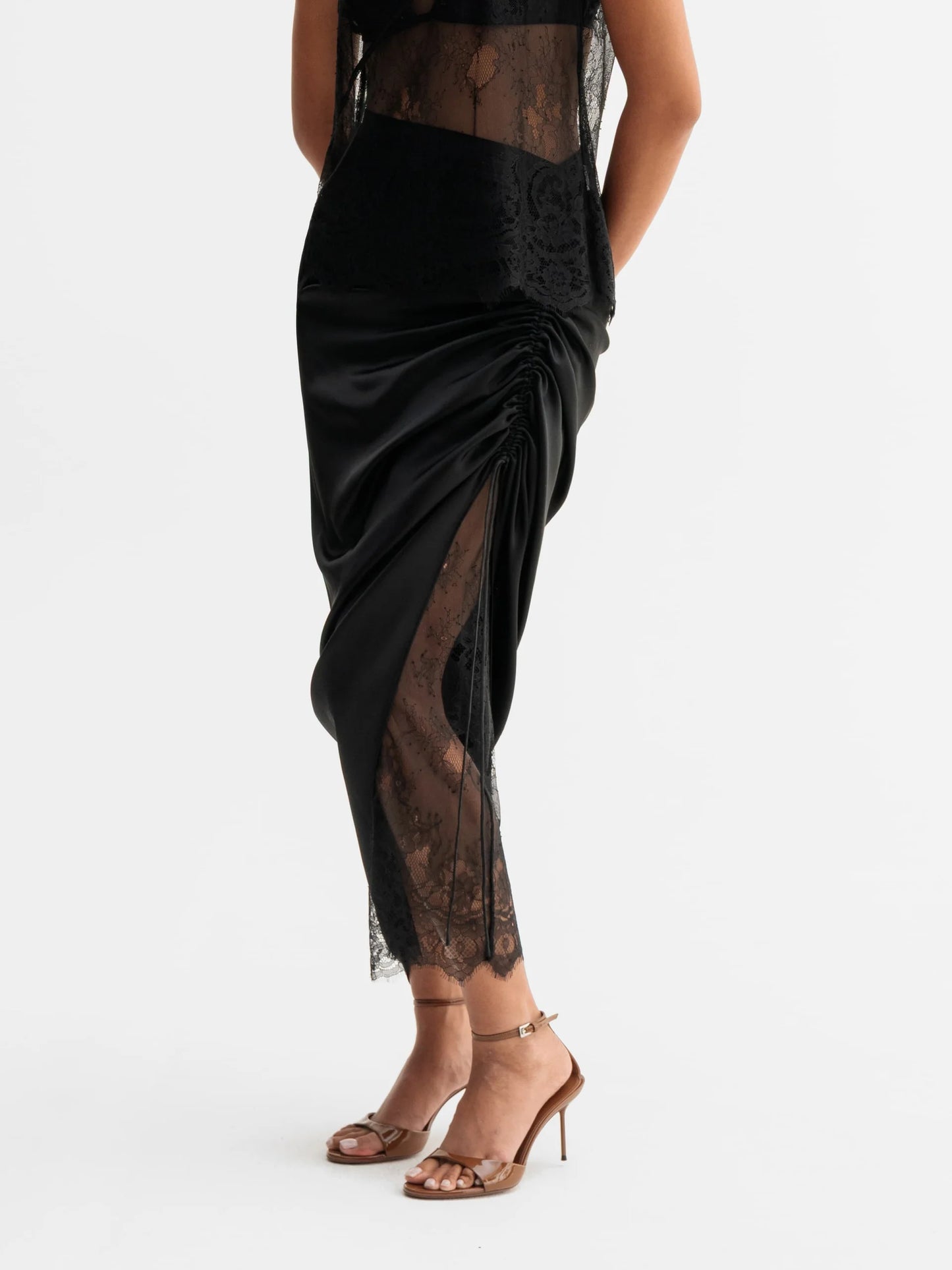 HALEY LACE SKIRT