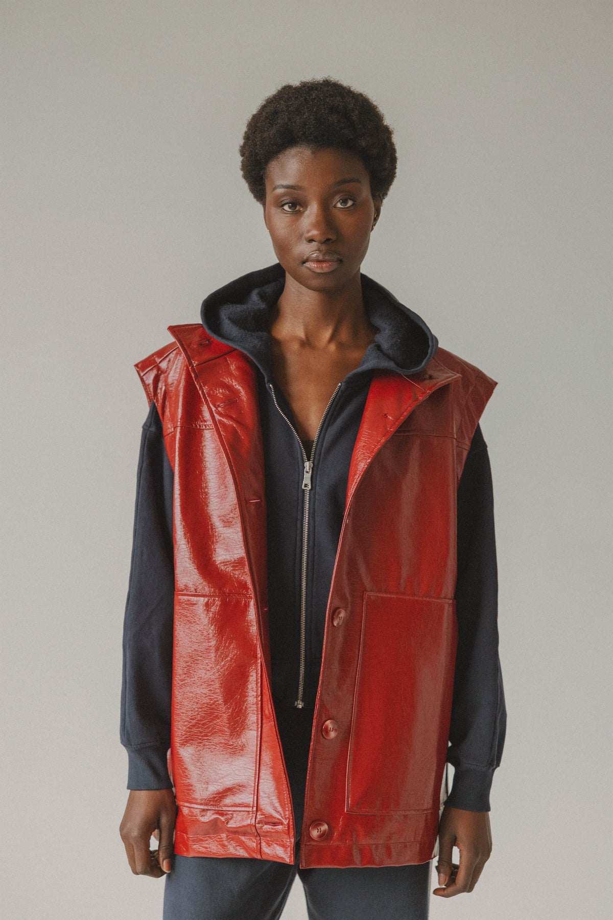 SADDLE UP SLEEVELESS JACKET - RED