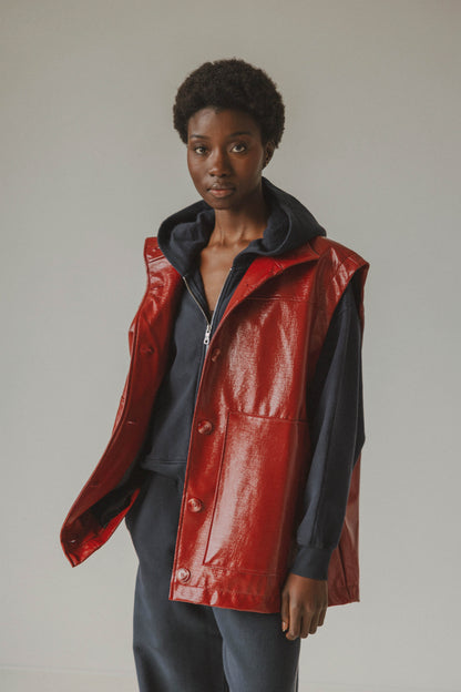 SADDLE UP SLEEVELESS JACKET - RED