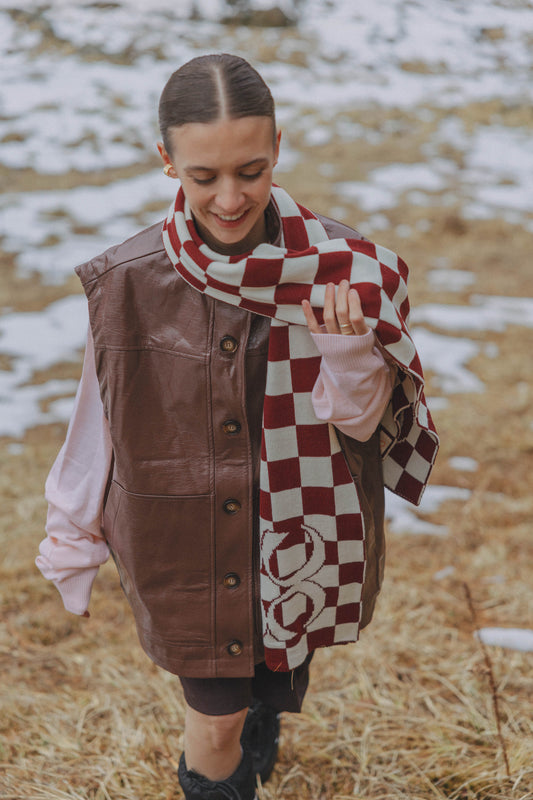 SADDLE UP SLEEVELESS JACKET - BROWN