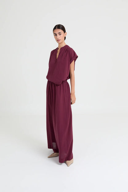 YULIA BLOUSE BURGUNDY