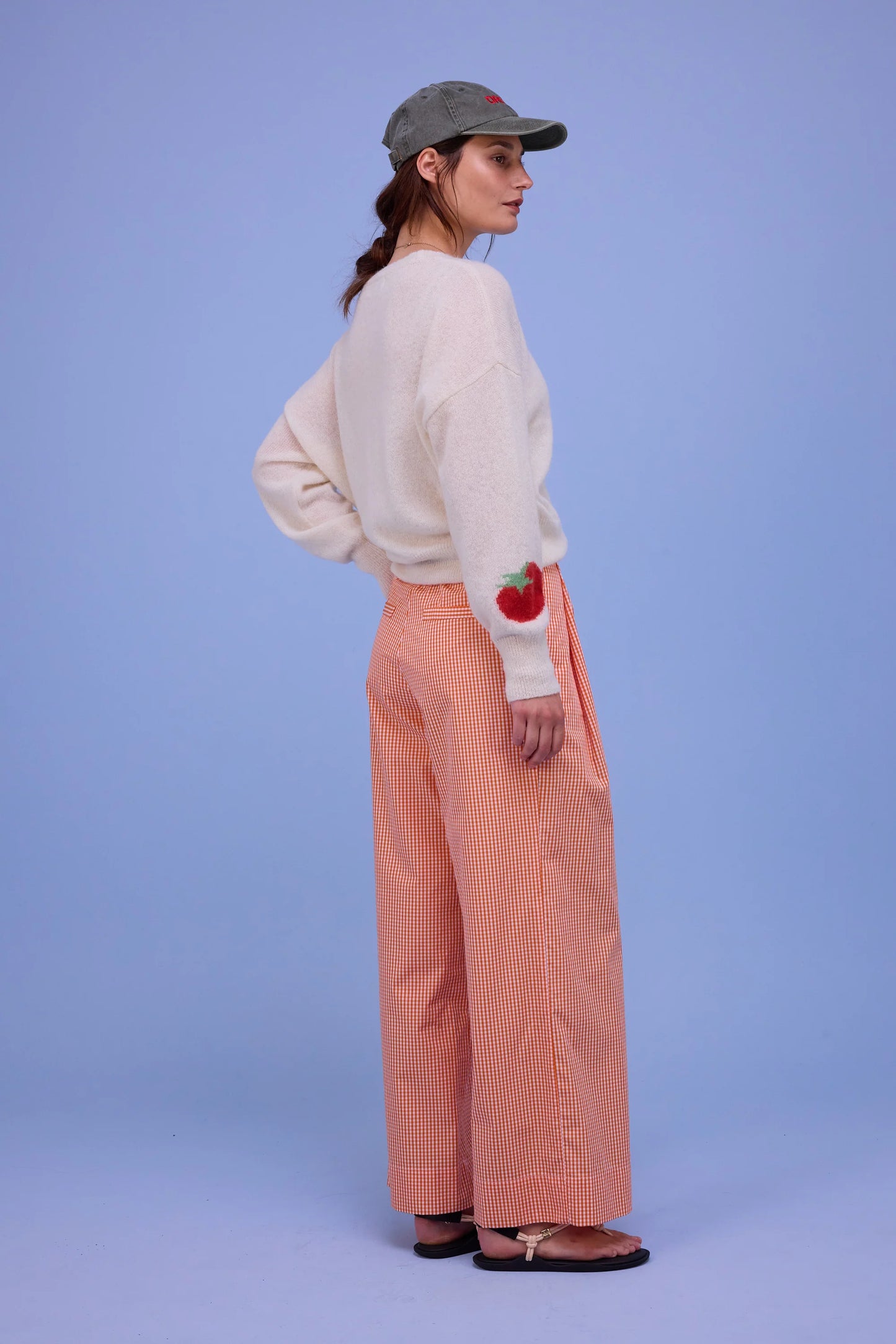 HOKI TRUI OFF-WHITE