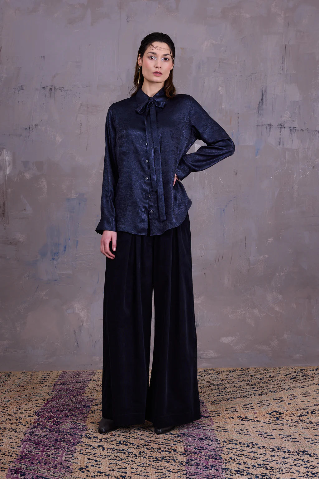 GODELIEVE HEMD SHINY SAPPHIRE