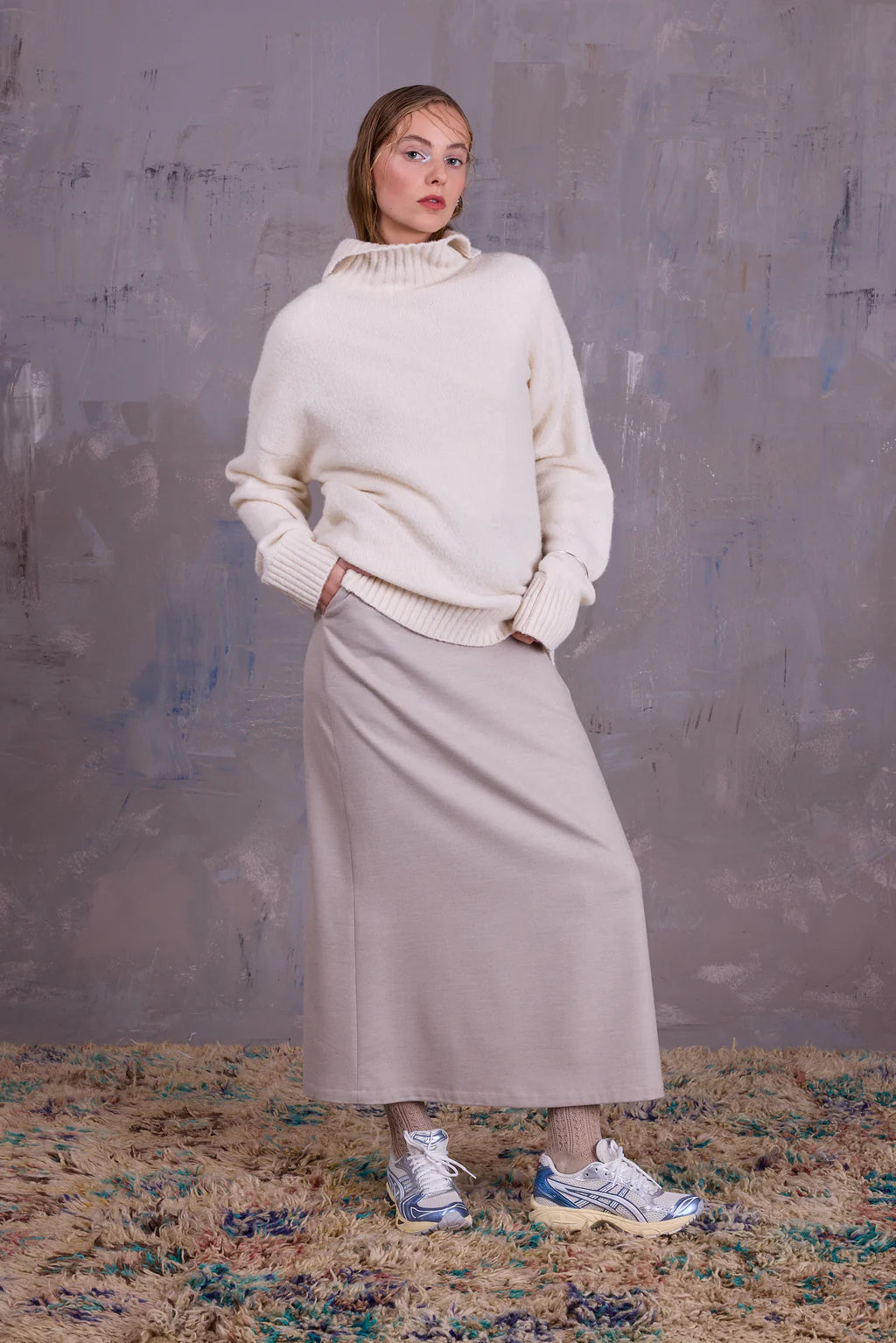 EMMANUEL ROK LIGHT GREY