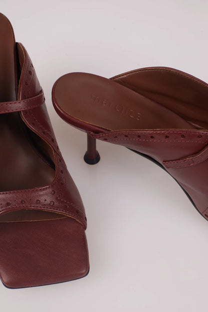 RAVEN SANDAL