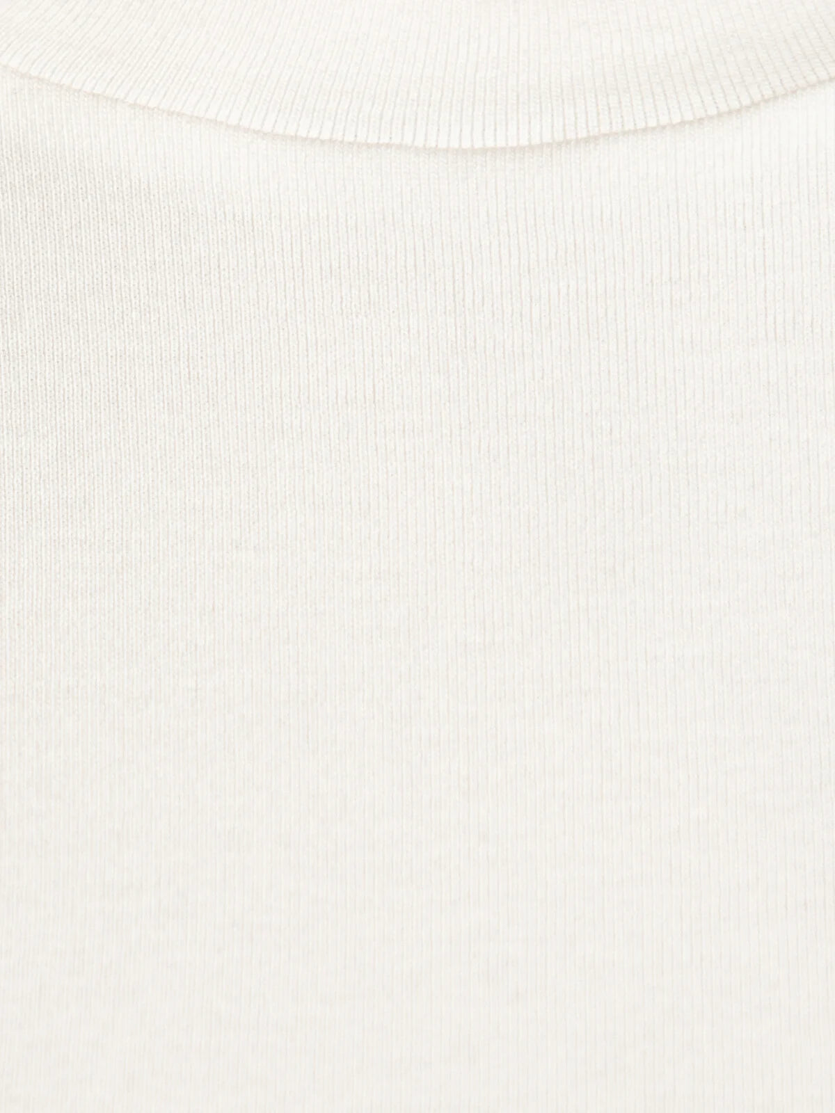 OLIVE FITTED T-SHIRT - WHITE