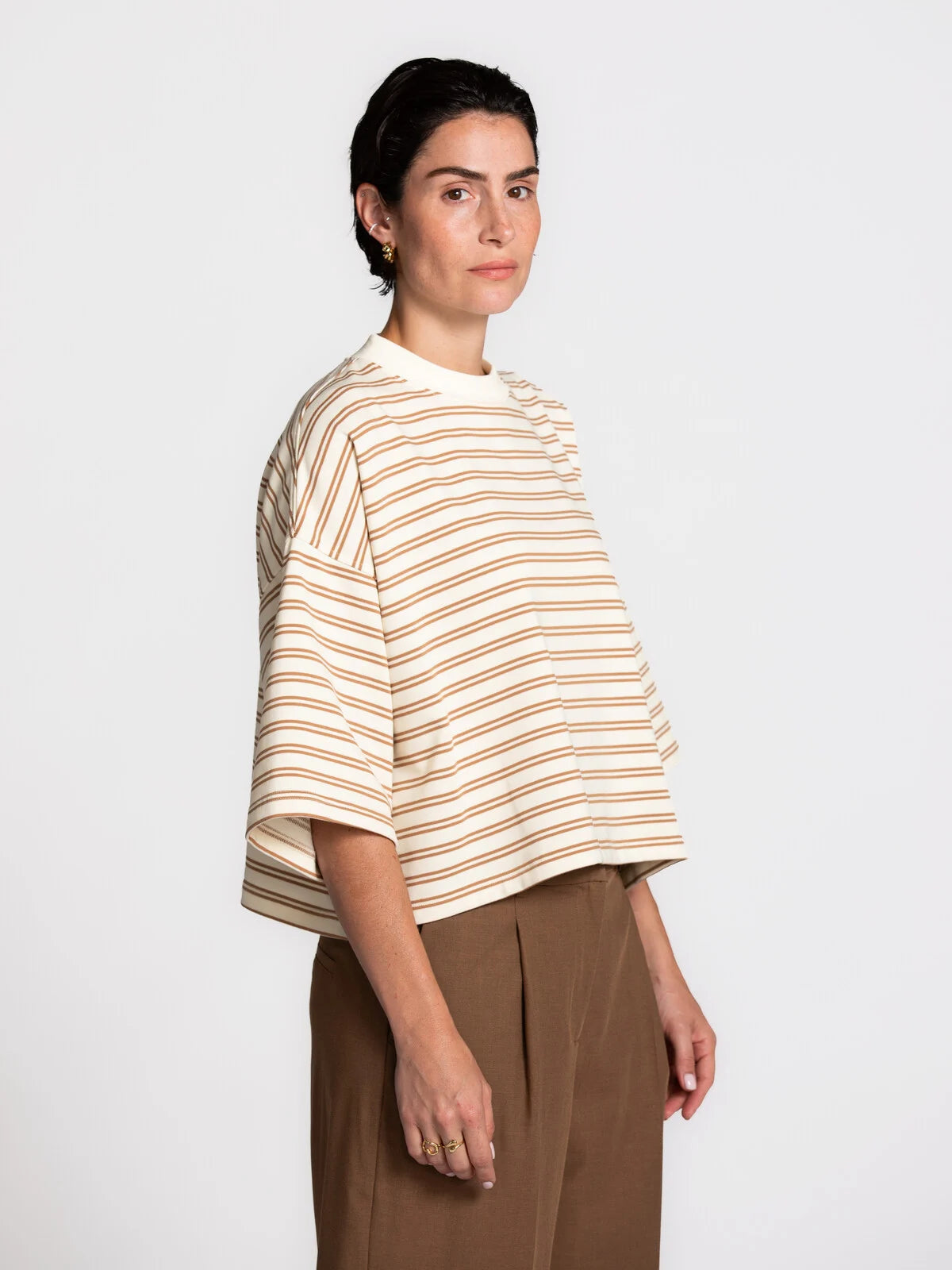 CARY SHORTSLEEVE SWEATER