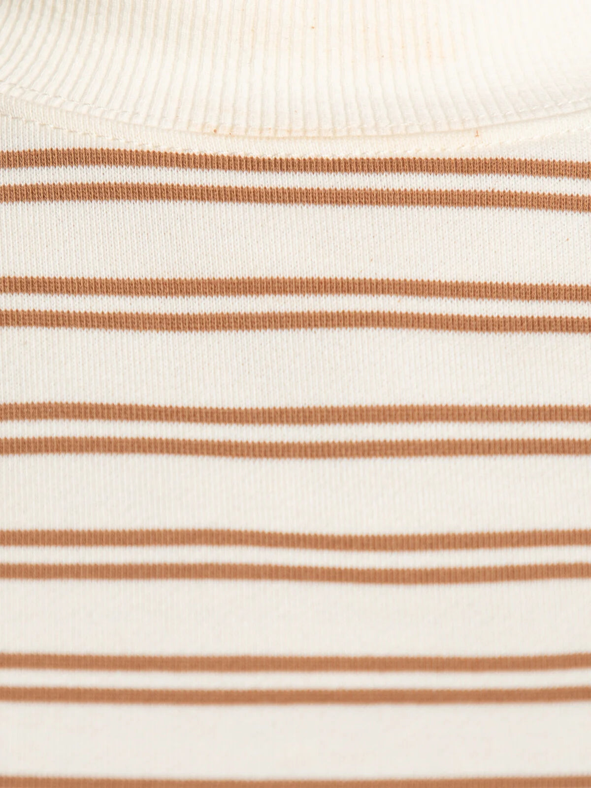 CARY SHORTSLEEVE SWEATER