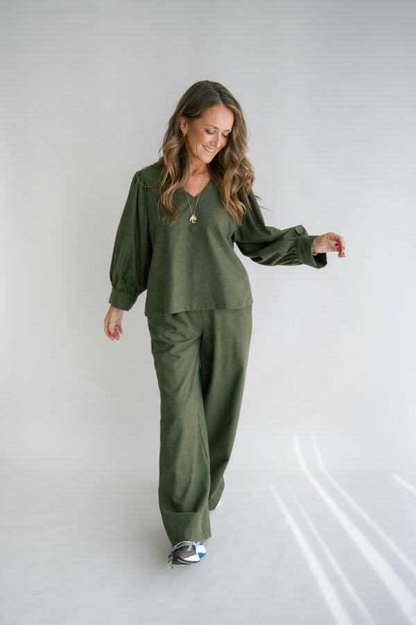 MAUD BLOUSE SOLID GREEN