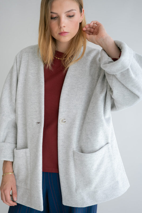 NOOR SHORT JACKET LIGHT GREY