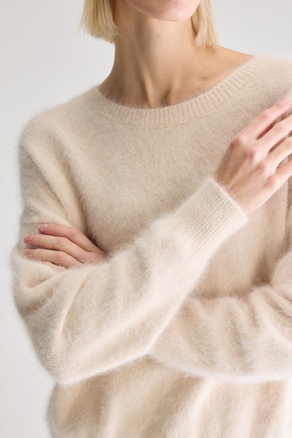 DATHE OVERSIZED TRUI PARCHEMIN